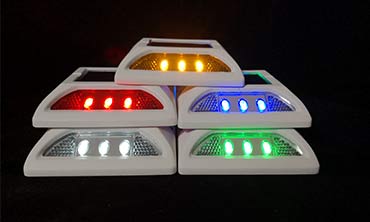 Tacha solar led